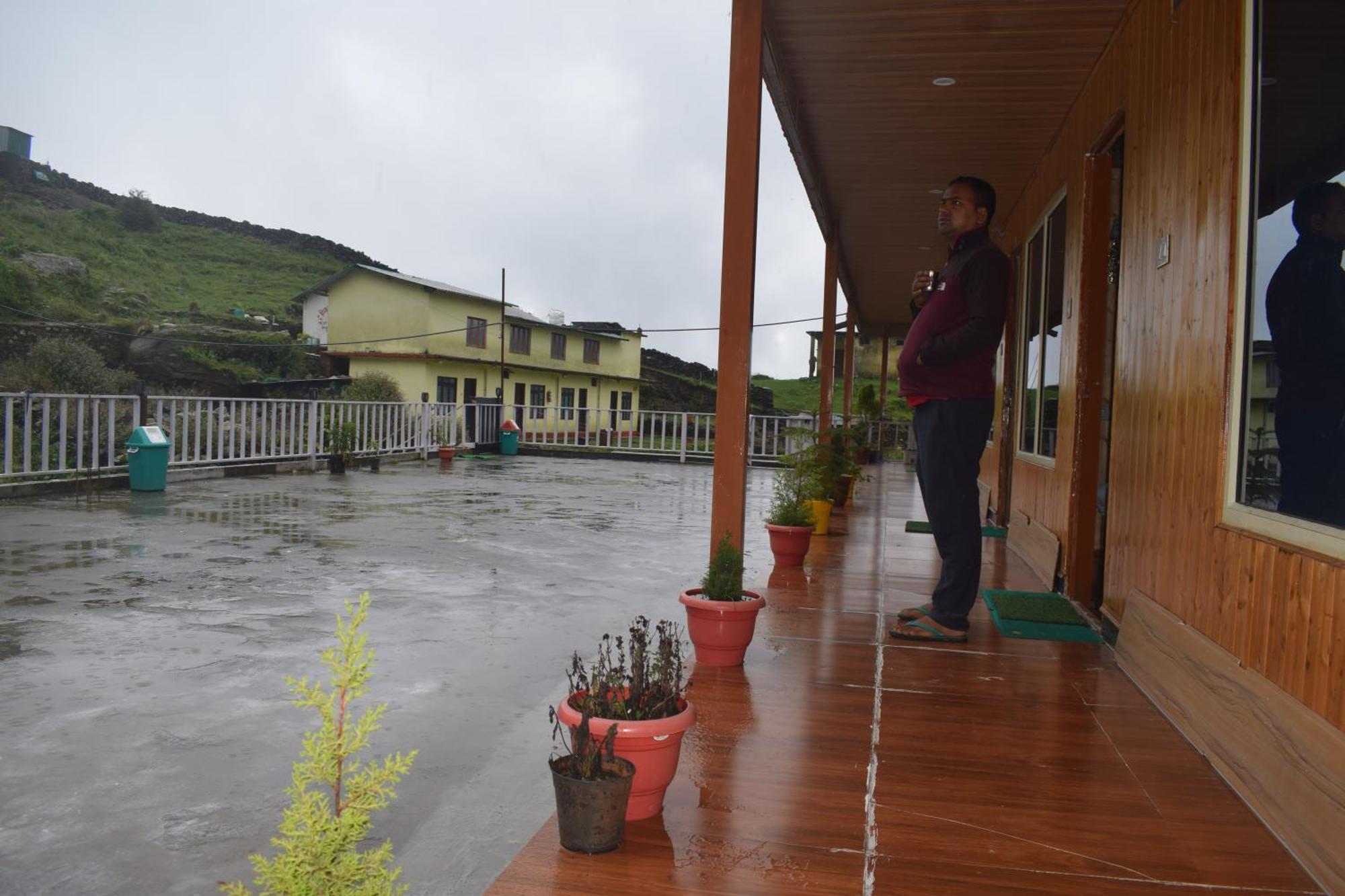 Himrab Chopta Resort Exterior foto