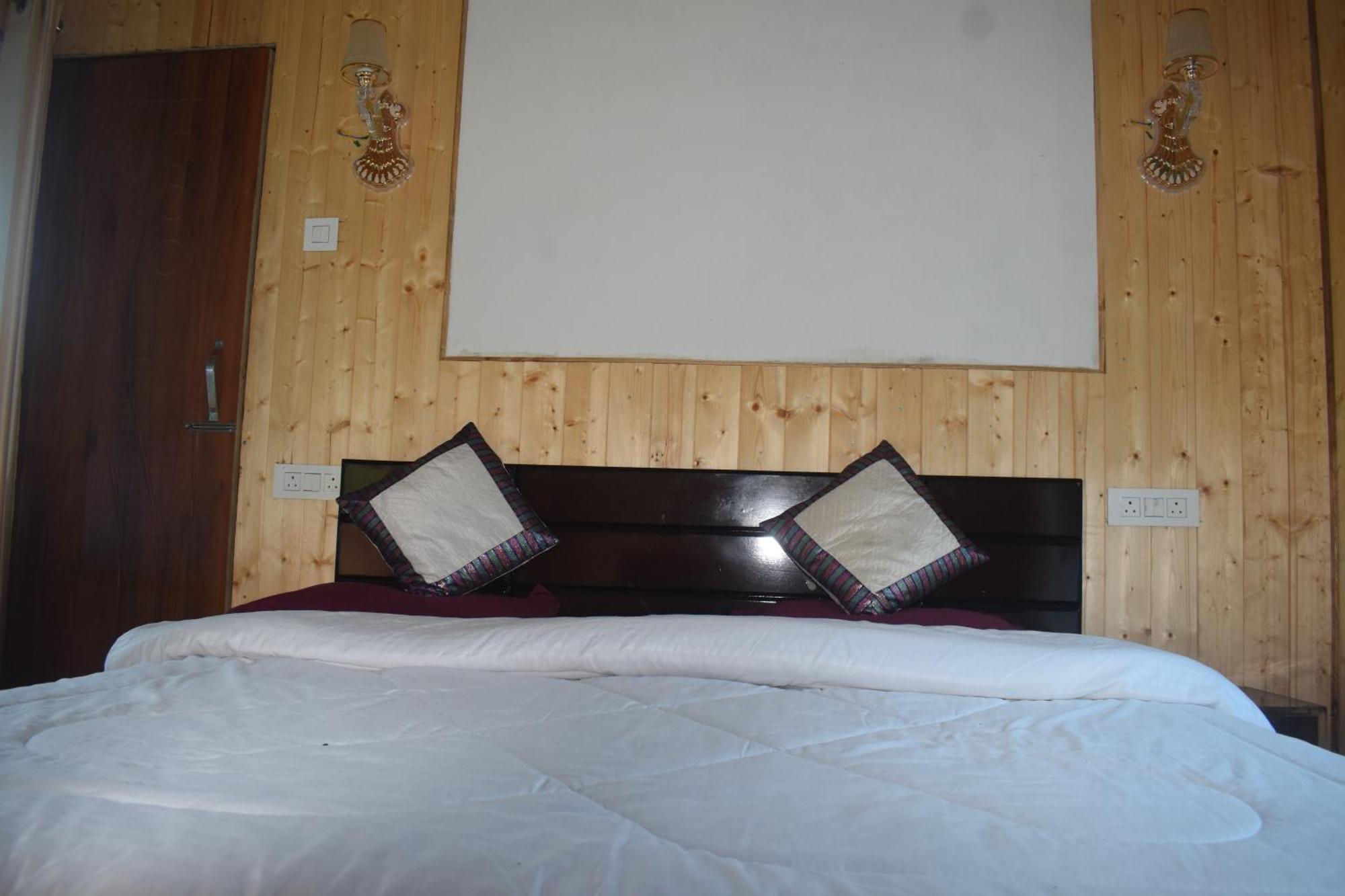 Himrab Chopta Resort Exterior foto